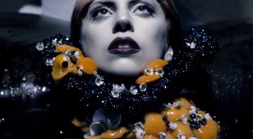 Lady Gaga - Fame - reprodução video