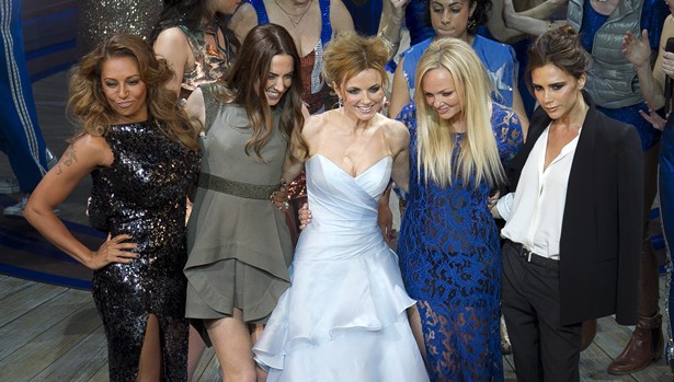 As Spice Girls se reuniram em Londres para acompanhar a estreia da peça Viva Forever!