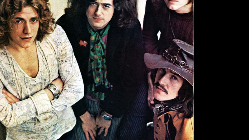 (A partir da esq.) Robert Plant, Jimmy Page, John Paul Jones e John Bonham, em uma das primeiras fotos promocionais do Led Zeppelin;