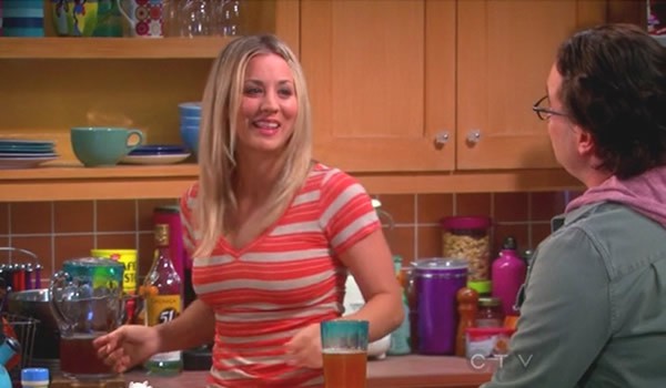 Cachaça 51 em cena do seriado The Big Bang Theory