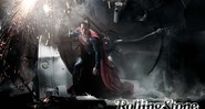 <b>HERÓI X SÁDICO</b> Henry Cavill é o Superman da vez, mas pode abocanhar o papel de Christian Grey - Clay Enos/ Warner Bros. Pictures; JUSTIN CAMPBELL/star tracks