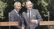 Galeria - Nelson Mandela - Com George Bush