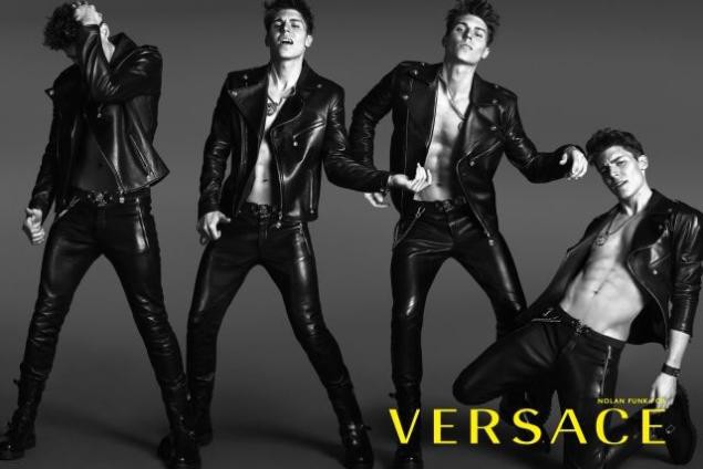 Campanha da Versace com Nolan Funk - Divulgação