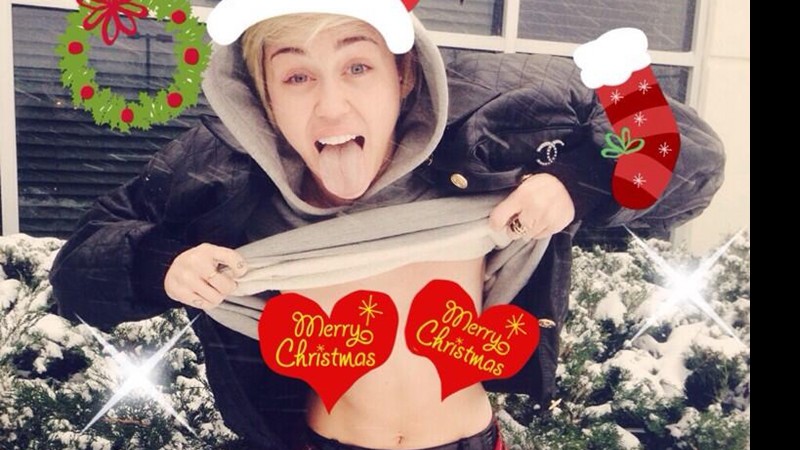 Miley Cyrus free the nipple