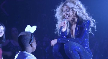 Beyoncé e fã - Reprodução / Vídeo