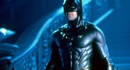 Galeria - 11 curiosidades sobre George Clooney - Batman
