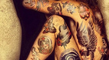 Será que Yoko Ono também esconde algumas tatuagens por baixo da manga comprida? - Reprodução/Instagram