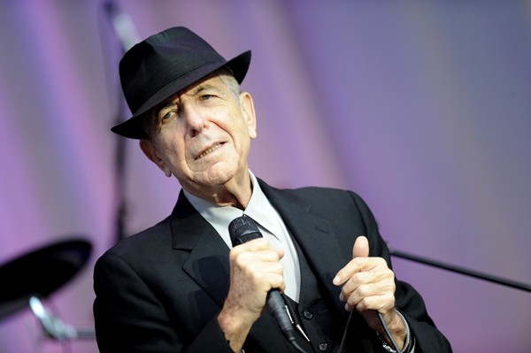O músico Leonard Cohen