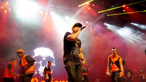 Racionais MC's comemoram 25 anos de carreira com show em São Paulo 