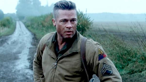 Brad Pitt em cena do filme Corações de Ferro