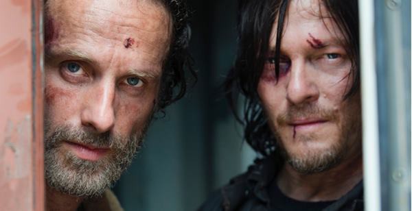 Rick (Andrew Lincoln) e Daryl (Norman Reedus) na quinta temporada de The Walking Dead