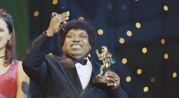 Cantor em premiação em Dortmund, Alemanha, em 1994 - AP Photo/Edgar Schoepal)
