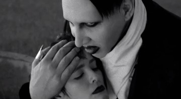 Marilyn Manson em cena do clipe “The Mephistopheles of Los Angeles” - Reprodução/Vídeo
