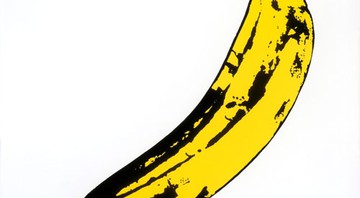 <b>6 - <i>The Velvet Underground</i> - The Velvet Underground & Nico</b>
<br><br>
O patrono e divulgador da banda, Andy Warhol, também é o idealizador da marcante capa com a banana do primeiro disco dos roqueiros nova-iorquinos.  - Reprodução