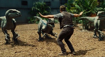 Chris Pratt em Jurassic World: O Mundo dos Dinossauros. - Reprodução/Vídeo