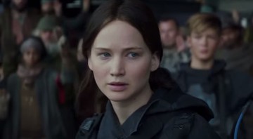 Katniss Everdeen (Jennifer Lawrence) em trailer de Jogos Vorazes: A Esperança - Parte 2 - Reprodução/Vídeo