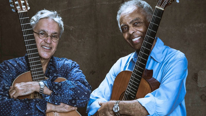 Caetano Veloso e Gilberto Gil em foto de divulgação da turnê Dois Amigos, Um Século de Música