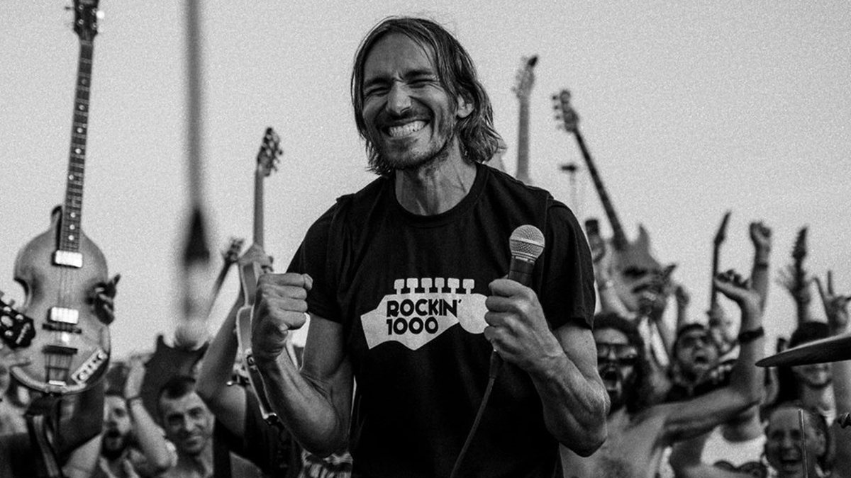 Foo Fighters vem pela 6ª vez ao Brasil: relembre shows com Cássia