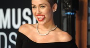 Galeria - línguas mais famosas - Miley Cyrus