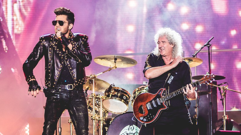 Queen com Adam Lambert encerrando o primeiro dia de Rock in Rio 2015