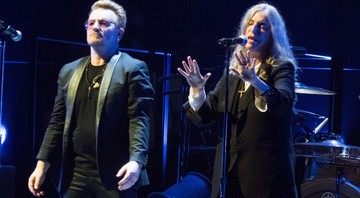 A cantora Patti Smith em apresentação do U2 na 02 Arena, em Londres, em 2015 - Rex Features/AP