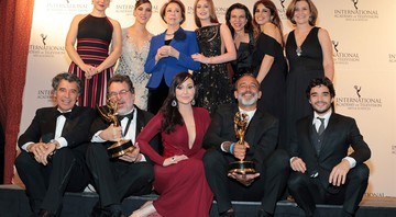 Elencos de Império e Doce de Mãe no Emmy Internacional - Divulgação/ Globo