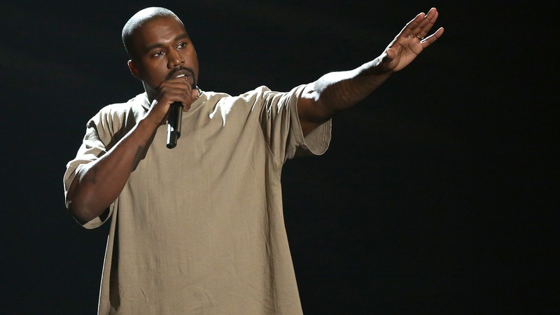 Kanye West durante o VMA, da MTV, no Microsoft Theater, em Los Angeles, em 2015 - Matt Sayles/AP