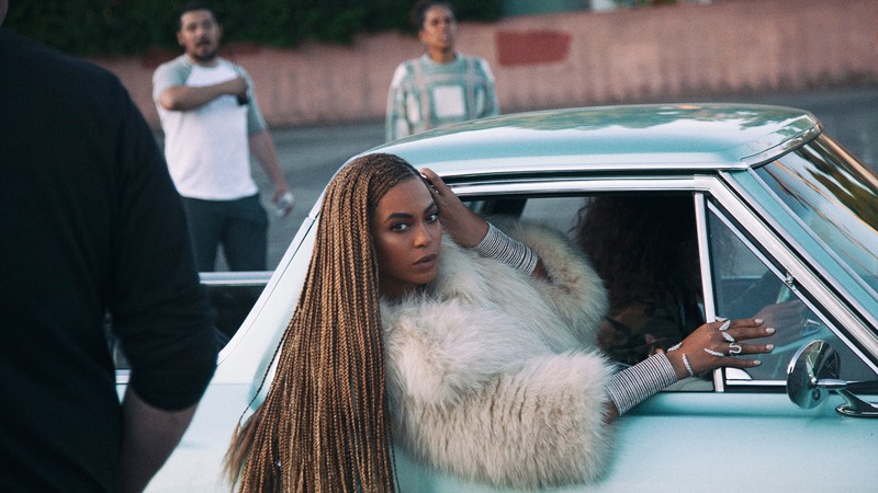 Beyoncé na capa do single "Formation"