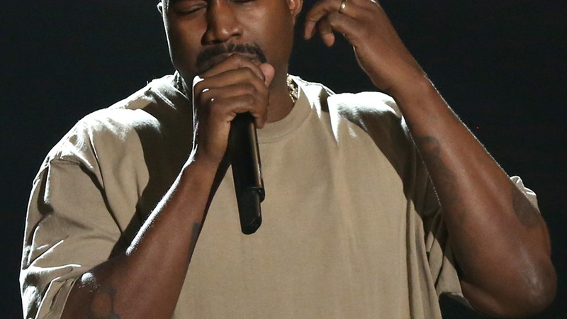 Kanye West durante apresentação em Los Angeles, nos Estados Unidos, em 2015