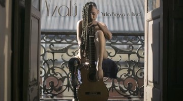 A cantora Yzalú na capa do disco de estreia dela, Minha Bossa é Treta - Reprodução/Vídeo