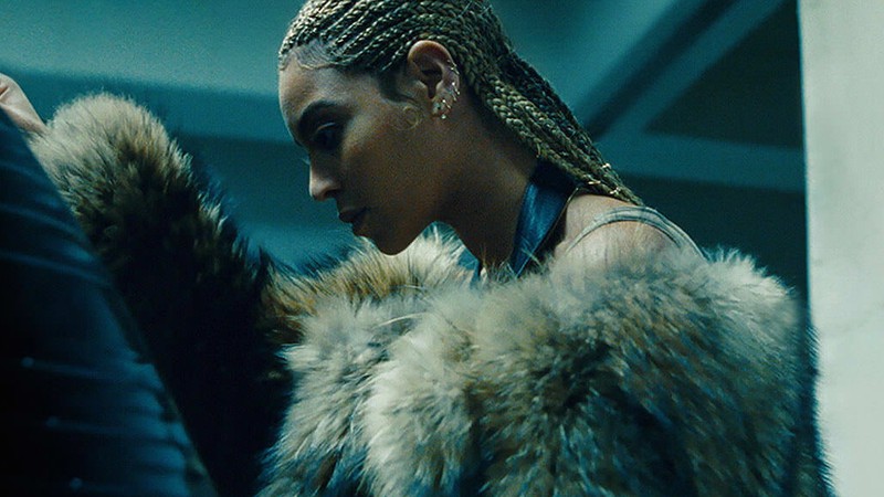 A cantora Beyoncé em cena do especial Lemonade
