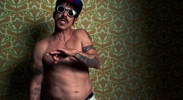 O vocalista Anthony Kiedis em cena do clipe de "Dark Necessities", do Red Hot Chili Peppers - Reprodução/Vídeo