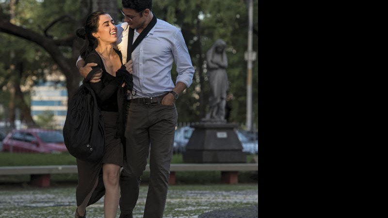 Beatriz (Marjorie Estiano) e Maurício (Cauã Reymond): apaixonados na minissérie Justiça