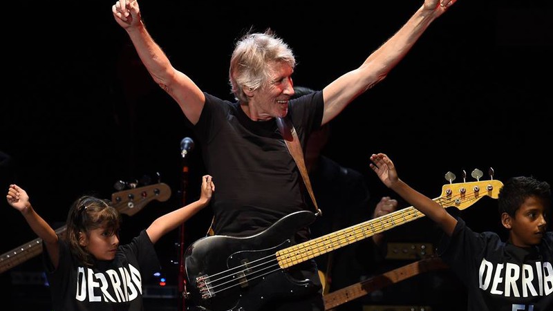 Roger Waters em sua apresentação no festival Desert Trip