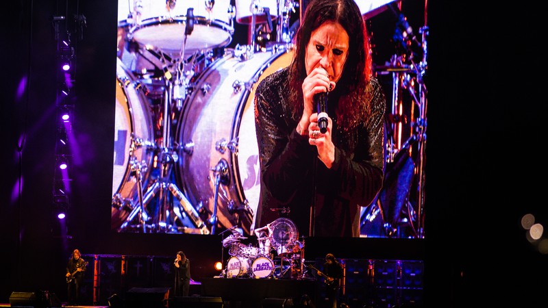 Black Sabbath na apresentação do último domingo, 4, no Estádio do Morumbi, em São Paulo, com a última turnê da carreira