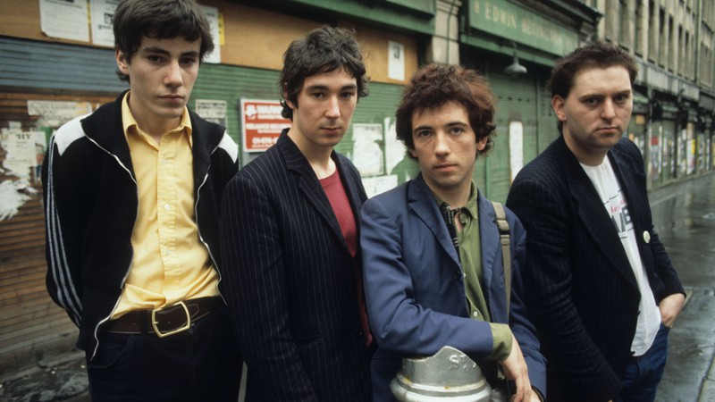 John Maher, Steve Diggle, Pete Shelley e Garth Smith: o Buzzcocks em Londres, em foto de 1977 - Rex Features/AP