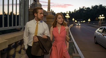 Ryan Gosling e Emma Stone em cena de <i>La La Land - Cantando Estações</i> - Reprodução