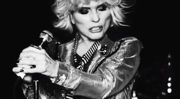 Debbie Harry no clipe de "Fun", do Blondie - Reprodução