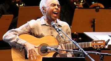 Gilberto Gil em apresentação no Teatro Castro Alves, na Bahia - Reprodução/Instagram