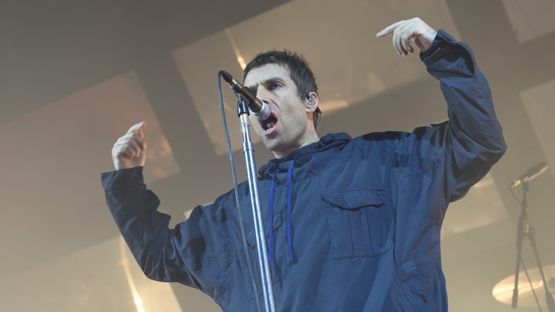 Liam Gallagher, ex-vocalista do Oasis, no primeiro show solo dele