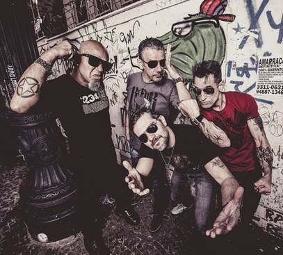 A banda de punk rock Inocentes