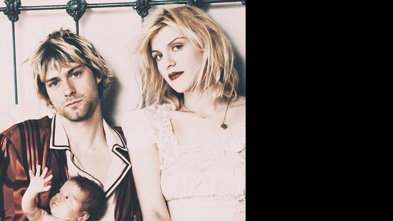 Courtney Love e Kurt Cobain com a filha Frances Bean Cobain