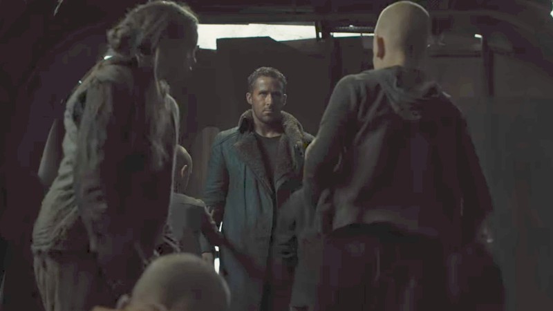 Ryan Gosling em cena de <i>Blade Runner 2049</i> - Reprodução/Vídeo