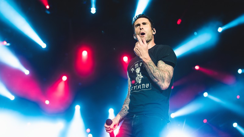 Maroon 5 durante show no primeiro dia de Rock in Rio 2017