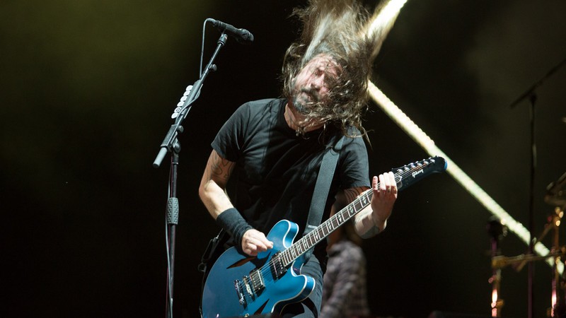 Show do Foo Fighters no Maracanã, Rio de Janeiro, durante excursão da banda de Dave Grohl com o Queens of the Stone Age pelo Brasil
