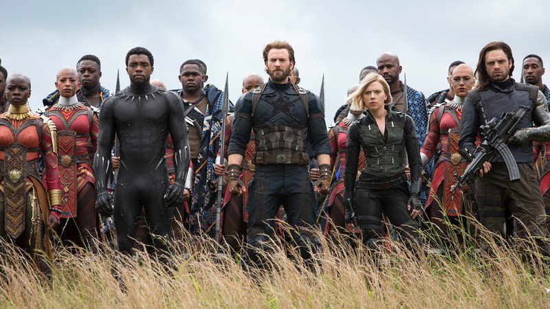 Pantera Negra comanda exército de Wakanda ao lado de Capitão América, Viúva Negra e Bucky Barnes em novo trailer de Vingadores: Guerra Infinta