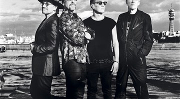 Com Horizonte
Bono, The Edge, Larry Mullen Jr. e Adam Clayton em 2017

 - Anton Corbijn