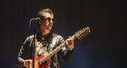 Alex Turner, do Arctic Monkeys, no Palco Budweiser do Lollapalooza 2019 (Foto: Camila Cara)