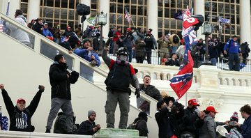 None - Manifestantes pró-Trump invadiram o Capitólio, sede do Congresso dos Estados Unidos  (Foto: Tasos Katopodis/Getty Images)