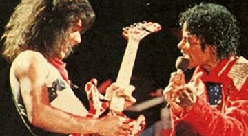 None - Eddie Van Halen e Michael Jackson juntos no palco (Foto: Divulgação / BIZZ)